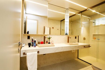 Apartamento à venda com 140m², 3 quartos e 1 vagaBanheiro Social