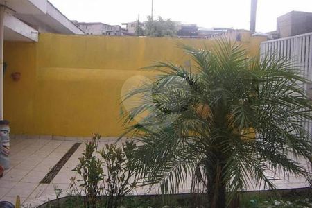 Casa à venda com 270m², 6 quartos e 4 vagas