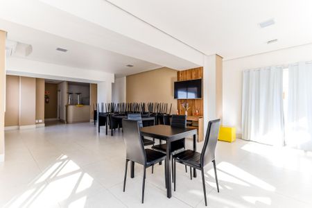Apartamento para alugar com 69m², 2 quartos e 1 vaga