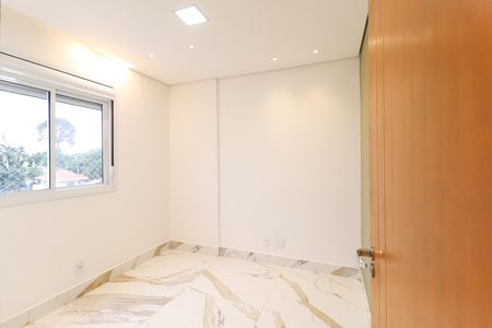 Apartamento para alugar com 69m², 2 quartos e 1 vaga