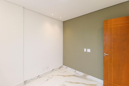 Apartamento para alugar com 69m², 2 quartos e 1 vaga