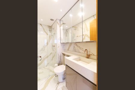Apartamento para alugar com 69m², 2 quartos e 1 vaga