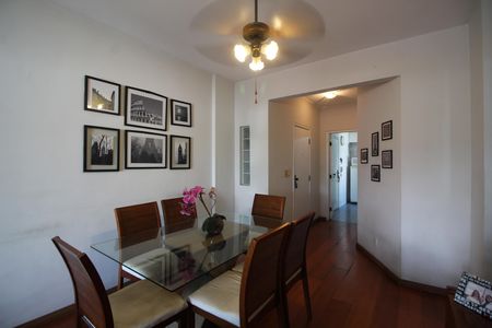 Apartamento para alugar com 98m², 3 quartos e 1 vagaSala