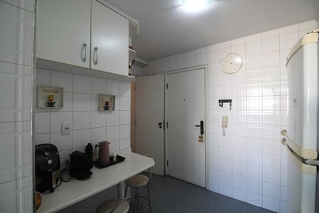 Apartamento para alugar com 98m², 3 quartos e 1 vagaCozinha