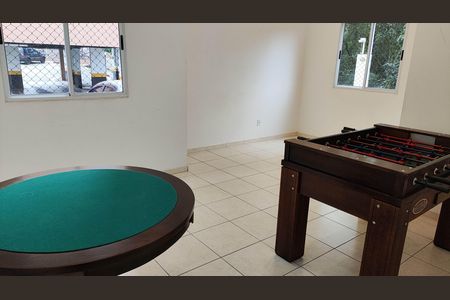 Apartamento para alugar com 48m², 2 quartos e 1 vaga Apartamento para alugar com 48m², 2 quartos e 1 vagaSala de Jogos