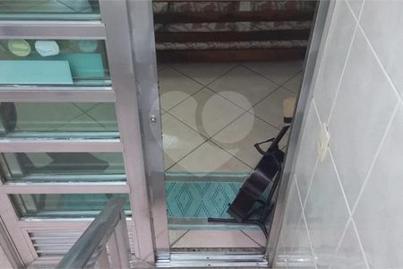 Casa à venda com 2 quartos, 106m² em Vila Maria, São Paulo