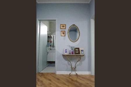 Casa à venda com 156m², 3 quartos e 4 vagas