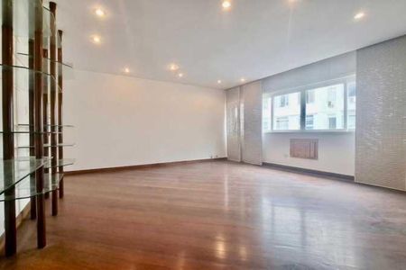 Apartamento à venda com 3 quartos, 152m² em Copacabana, Rio de Janeiro