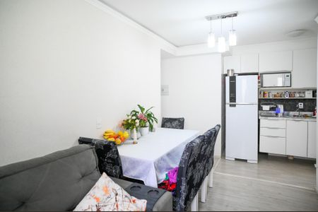Apartamento à venda com 41m², 2 quartos e sem vaga Apartamento à venda com 41m², 2 quartos e sem vagaSala