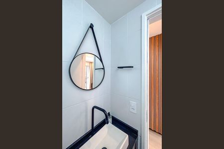 Apartamento para alugar com 38m², 2 quartos e sem vagaBanheiro