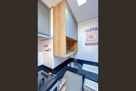 Apartamento para alugar com 38m², 2 quartos e sem vagaCozinha e Área de Serviço