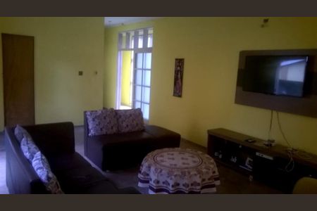 Casa à venda com 3 quartos, 420m² em City América, São Paulo