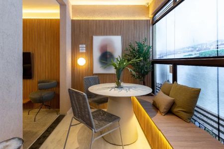 Apartamento à venda com 2 quartos, 41m² em Santo Cristo, Rio de Janeiro