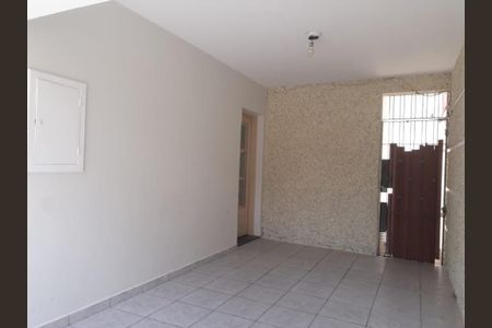 Casa à venda com 175m², 3 quartos e 2 vagas
