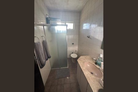 Casa à venda com 2 quartos, 154m² em Jardim Marisa, São Paulo