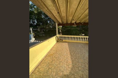 Casa à venda com 154m², 2 quartos e 2 vagas