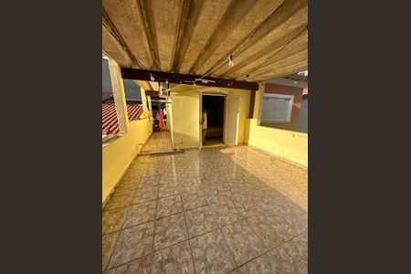 Casa à venda com 154m², 2 quartos e 2 vagas