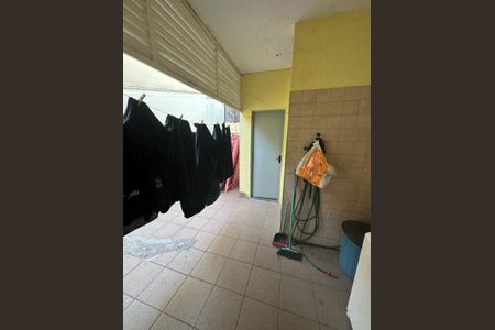 Casa à venda com 154m², 2 quartos e 2 vagas