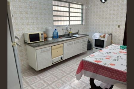 Casa à venda com 2 quartos, 348m² em Jardim Santo Elias, São Paulo