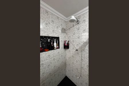 Casa à venda com 128m², 3 quartos e 2 vagas Casa à venda com 128m², 3 quartos e 2 vagasBanheiro