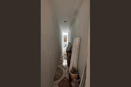 Casa à venda com 128m², 3 quartos e 2 vagas Casa à venda com 128m², 3 quartos e 2 vagasCorredor
