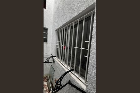Casa à venda com 128m², 3 quartos e 2 vagas Casa à venda com 128m², 3 quartos e 2 vagasQuarto 3 - Area de Serviço