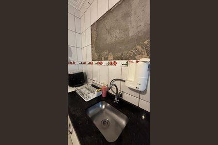 Casa à venda com 128m², 3 quartos e 2 vagas Casa à venda com 128m², 3 quartos e 2 vagasCozinha