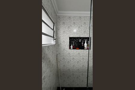 Casa à venda com 128m², 3 quartos e 2 vagas Casa à venda com 128m², 3 quartos e 2 vagasBanheiro