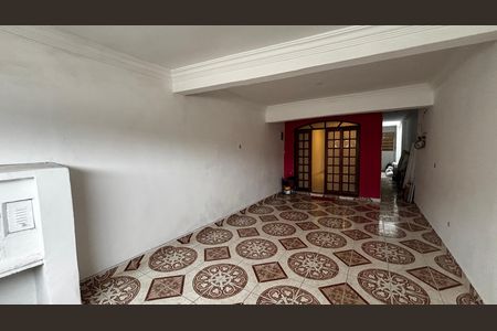 Casa à venda com 128m², 3 quartos e 2 vagas Casa à venda com 128m², 3 quartos e 2 vagasGaragem
