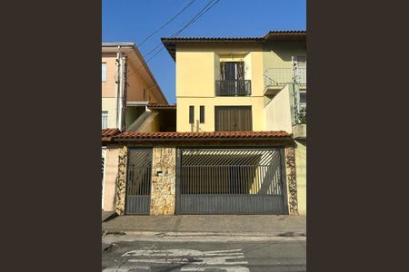 Casa à venda com 154m², 3 quartos e 4 vagas
