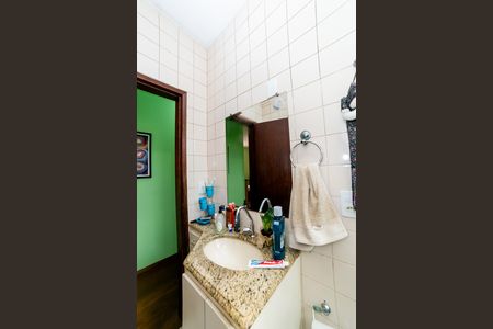Apartamento à venda com 114m², 3 quartos e 1 vaga Apartamento à venda com 114m², 3 quartos e 1 vagaBanheiro Social