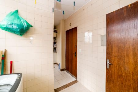 Apartamento à venda com 114m², 3 quartos e 1 vaga Apartamento à venda com 114m², 3 quartos e 1 vagaÁrea de Serviço