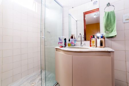 Apartamento à venda com 114m², 3 quartos e 1 vaga Apartamento à venda com 114m², 3 quartos e 1 vagaBanheiro da Suíte