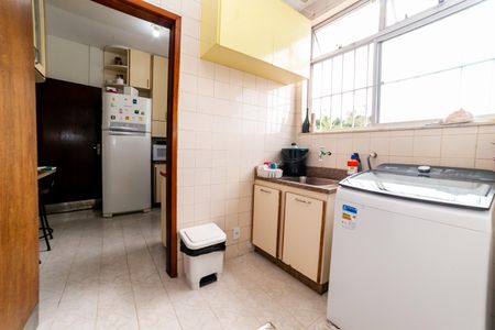 Apartamento à venda com 114m², 3 quartos e 1 vaga Apartamento à venda com 114m², 3 quartos e 1 vagaÁrea de Serviço