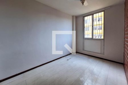 Apartamento à venda com 92m², 2 quartos e 1 vagaSala