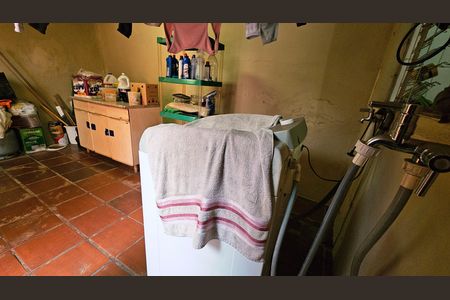 Casa à venda com 177m², 3 quartos e 2 vagas