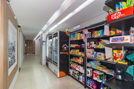 Apartamento para alugar com 33m², 1 quarto e sem vagaMini Mercado
