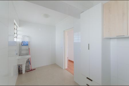 Cozinha e Área de Serviço de apartamento para alugar com 2 quartos, 75m² em Cambuci, São Paulo