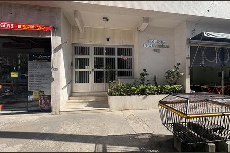 Fachada de apartamento para alugar com 2 quartos, 75m² em Cambuci, São Paulo