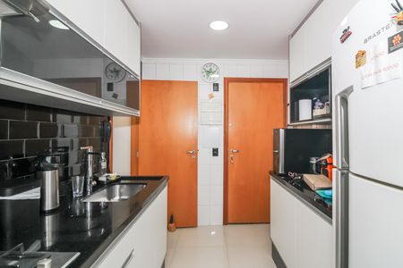 Apartamento à venda com 78m², 3 quartos e 2 vagas Apartamento à venda com 78m², 3 quartos e 2 vagasCozinha
