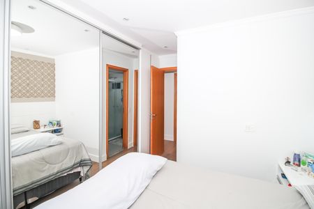 Apartamento à venda com 78m², 3 quartos e 2 vagas Apartamento à venda com 78m², 3 quartos e 2 vagasSuíte