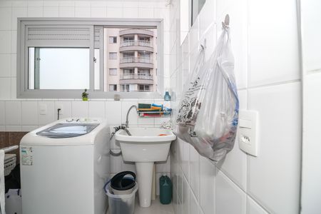 Apartamento à venda com 78m², 3 quartos e 2 vagas Apartamento à venda com 78m², 3 quartos e 2 vagasÁrea de Serviço