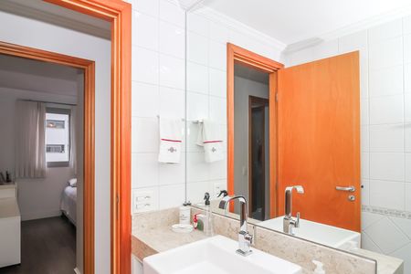 Apartamento à venda com 78m², 3 quartos e 2 vagas Apartamento à venda com 78m², 3 quartos e 2 vagasBanheiro