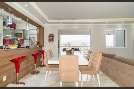 Apartamento à venda com 88m², 2 quartos e 1 vaga Apartamento à venda com 88m², 2 quartos e 1 vagaSala