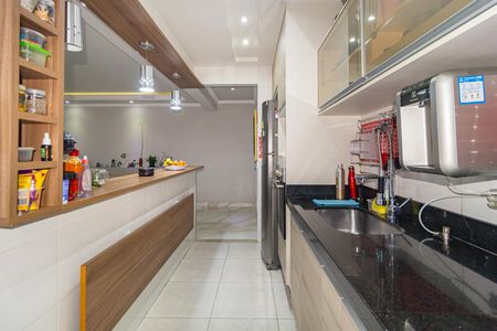 Apartamento à venda com 88m², 2 quartos e 1 vaga Apartamento à venda com 88m², 2 quartos e 1 vagaCozinha
