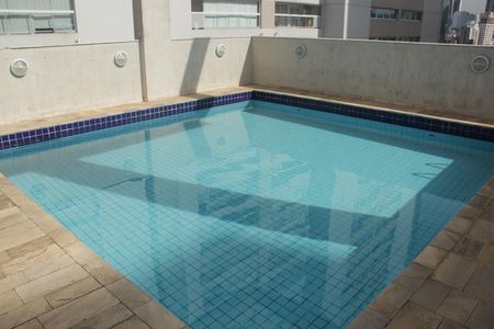 Apartamento para alugar com 130m², 2 quartos e 1 vagaÁrea comum - Piscina