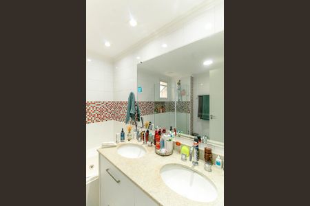 Apartamento à venda com 174m², 3 quartos e 3 vagas Apartamento à venda com 174m², 3 quartos e 3 vagasBanheiro da Suíte 3
