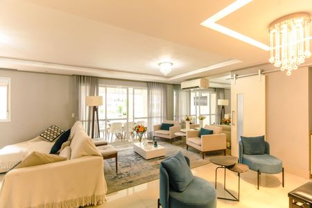 Apartamento à venda com 174m², 3 quartos e 3 vagas Apartamento à venda com 174m², 3 quartos e 3 vagasSala
