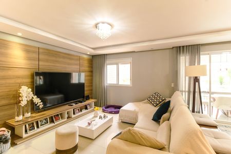 Apartamento à venda com 174m², 3 quartos e 3 vagas Apartamento à venda com 174m², 3 quartos e 3 vagasSala