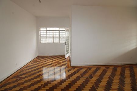 Casa para alugar com 173m², 3 quartos e 5 vagasSala